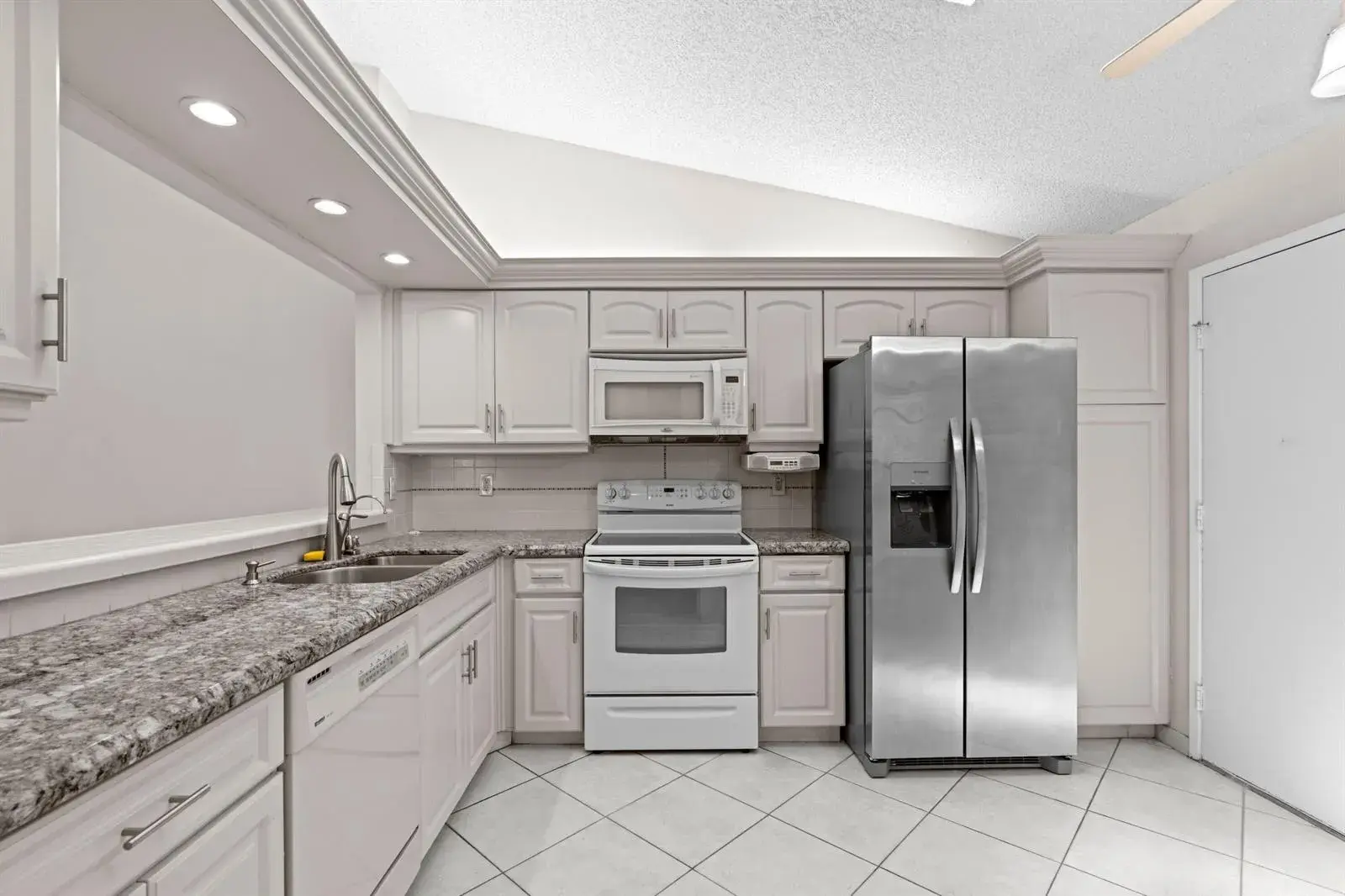 3 bedroom 2 bath Residential for sale at 10044 Andrea Lane # A, Boynton Beach FL 33437
