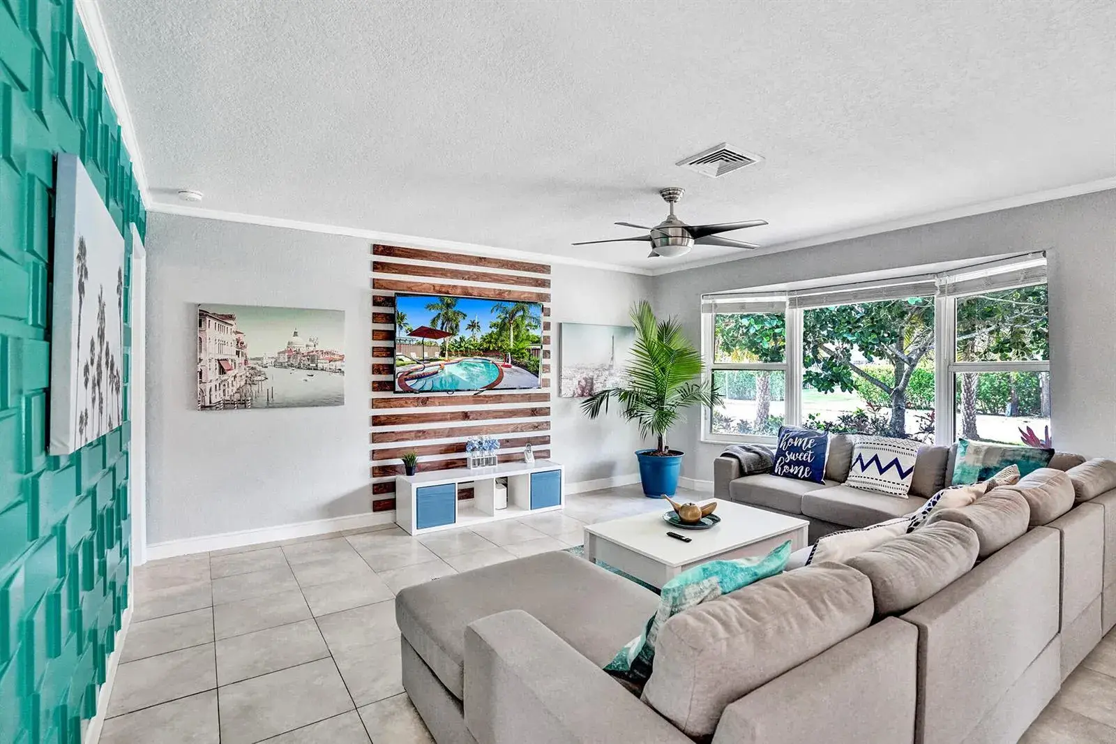 1516 Scott Street, Hollywood FL 33020