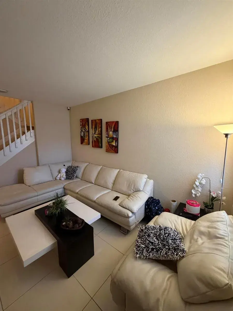 1047 NE 208th Street, Miami FL 33179
