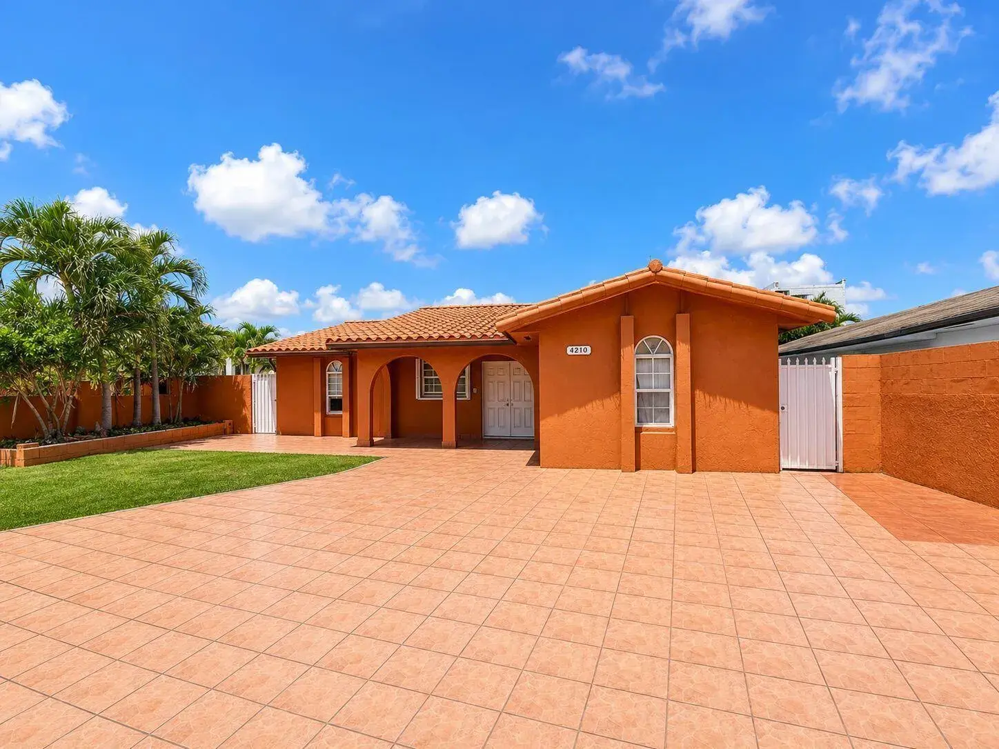 4210 W 10th Court, Hialeah FL 33012
