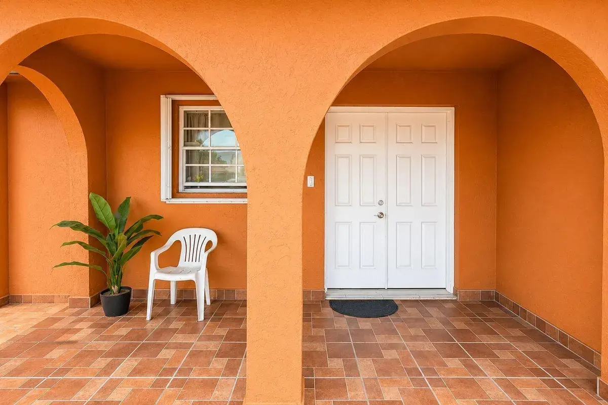 4210 W 10th Court, Hialeah FL 33012