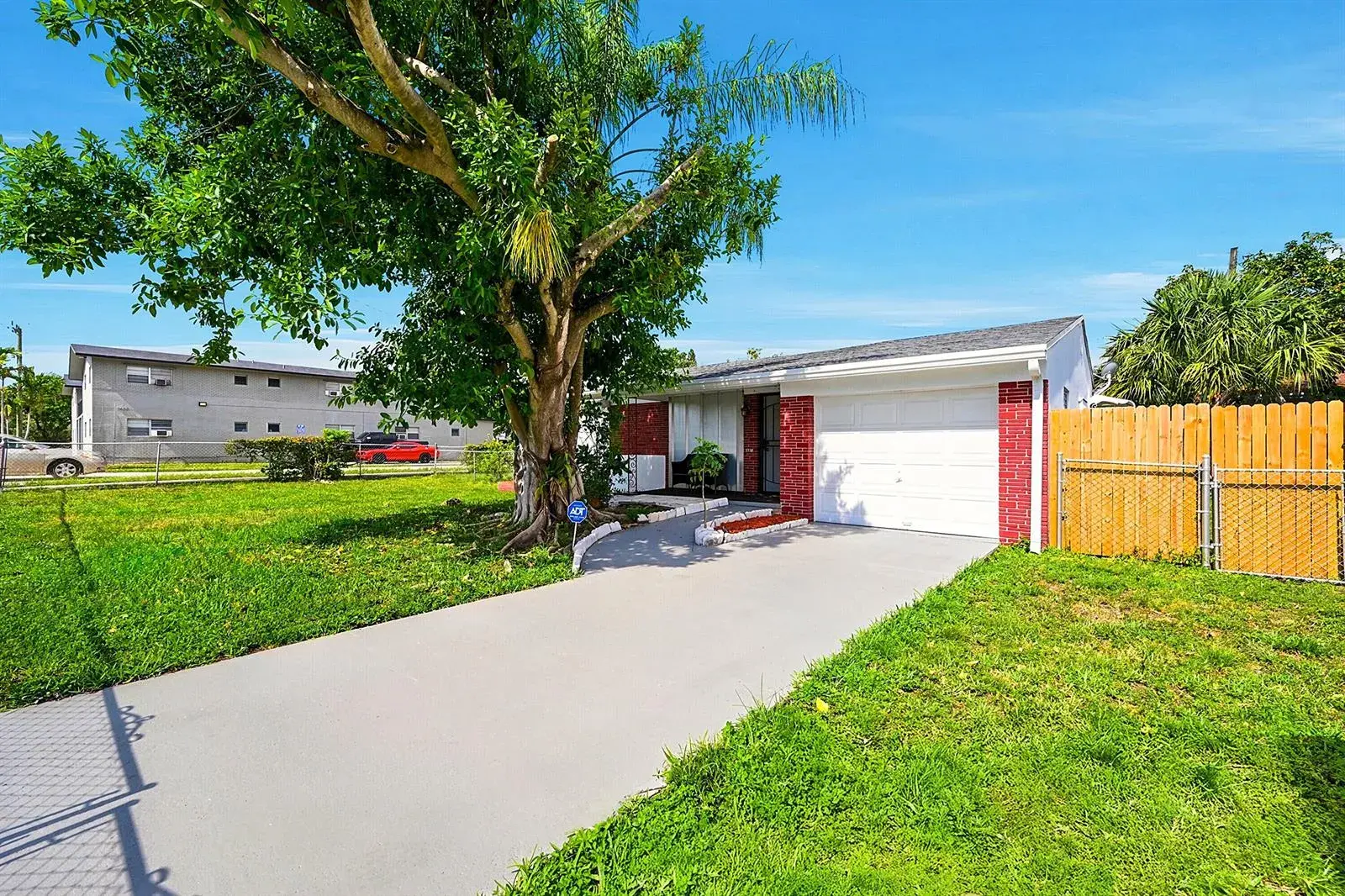 1716 N 25th Avenue, Hollywood FL 33020