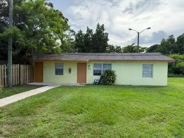 4911 Gulfstream Road, Lake Worth FL 33460