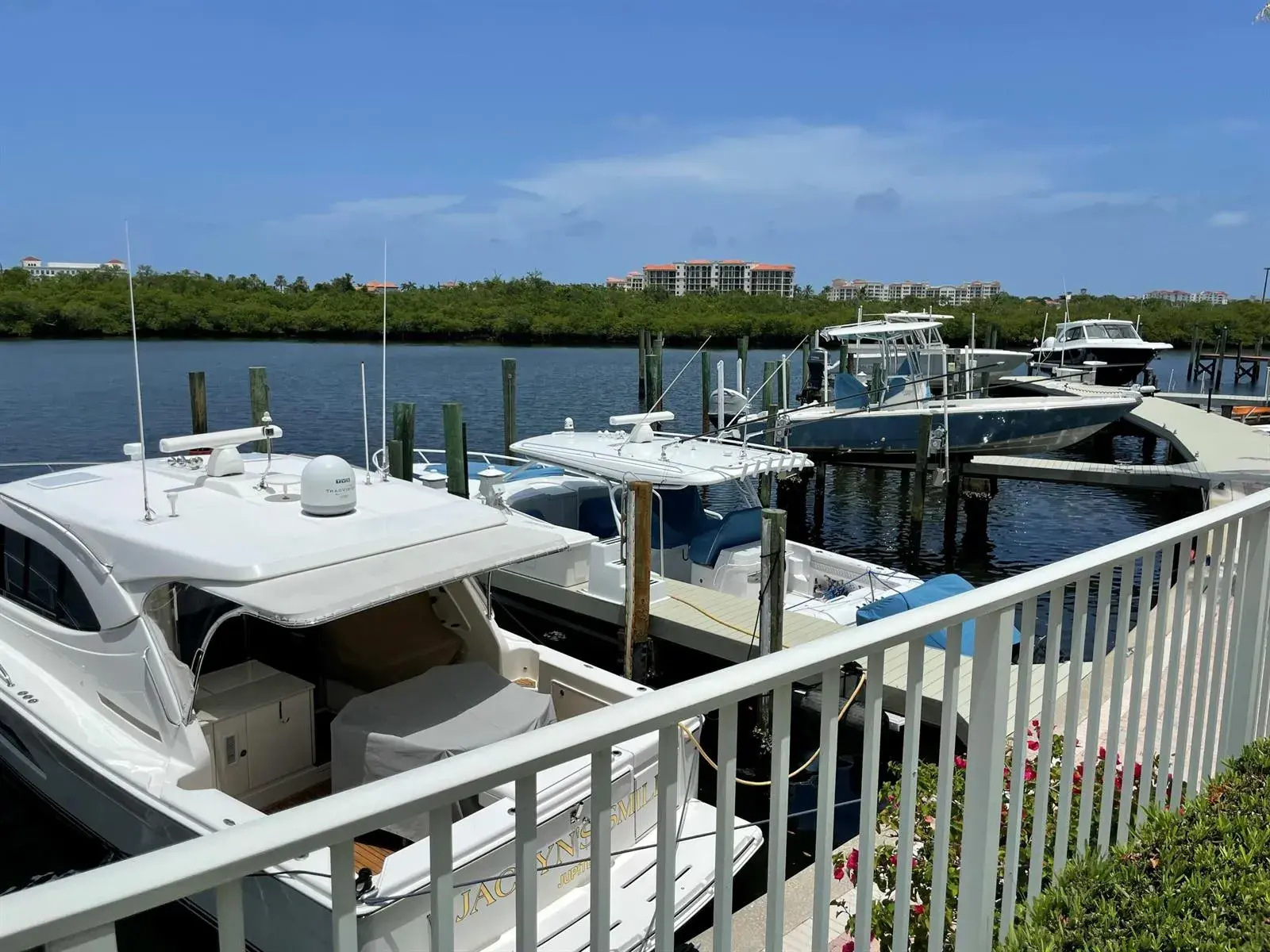 3527 Jonathans Harbour Drive, Jupiter FL 33477