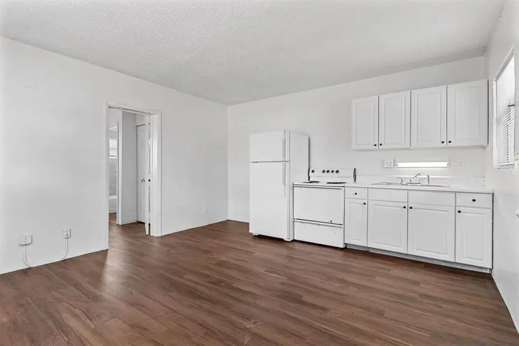 271 SW 1st Street # 4, Deerfield Beach FL 33441