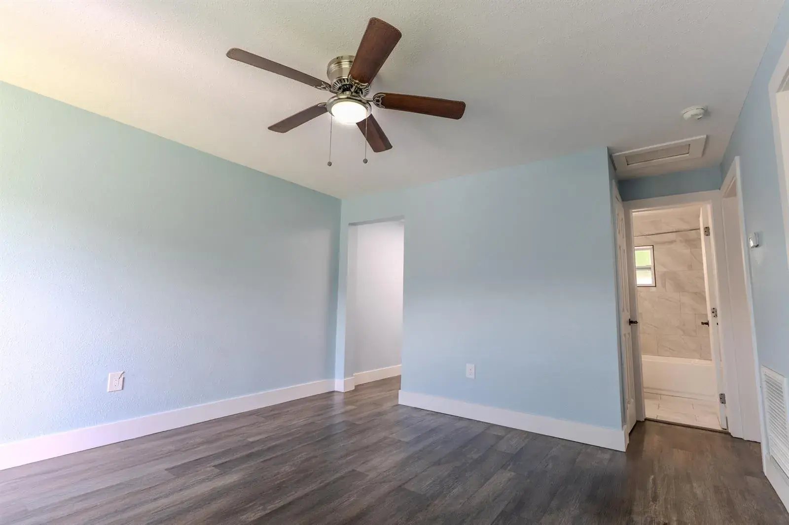 711 N 23rd Street # B, Fort Pierce FL 34950