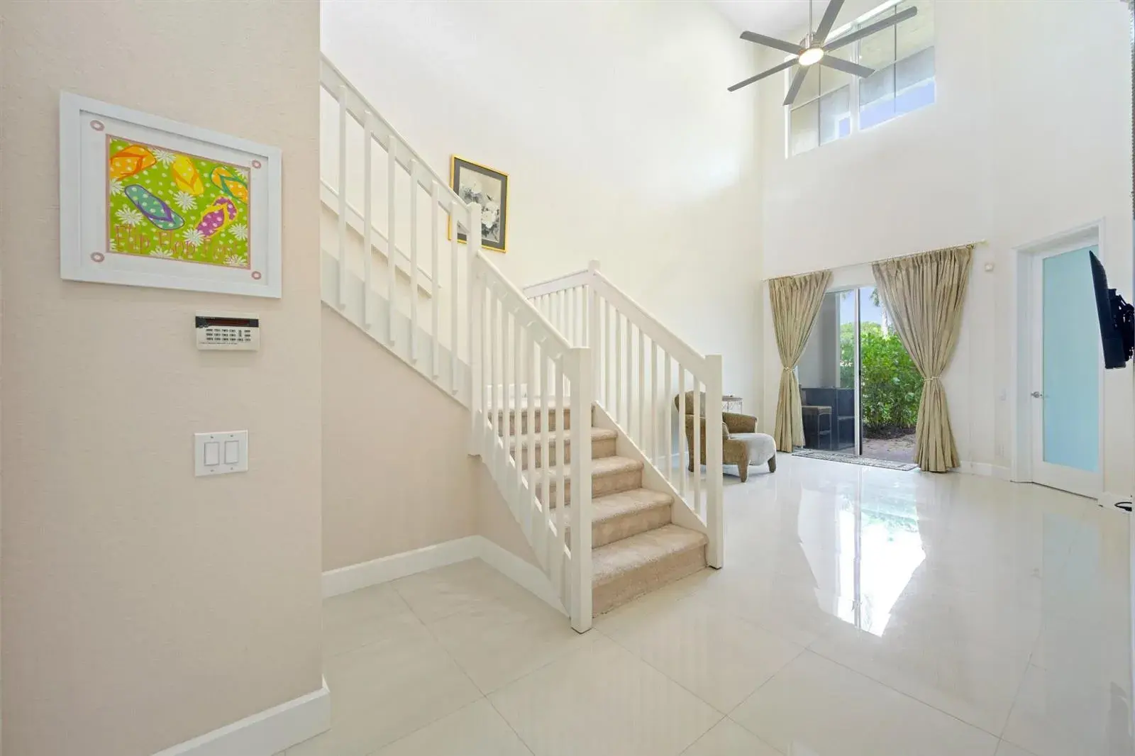 1384 Harbor View W, Hollywood FL 33019