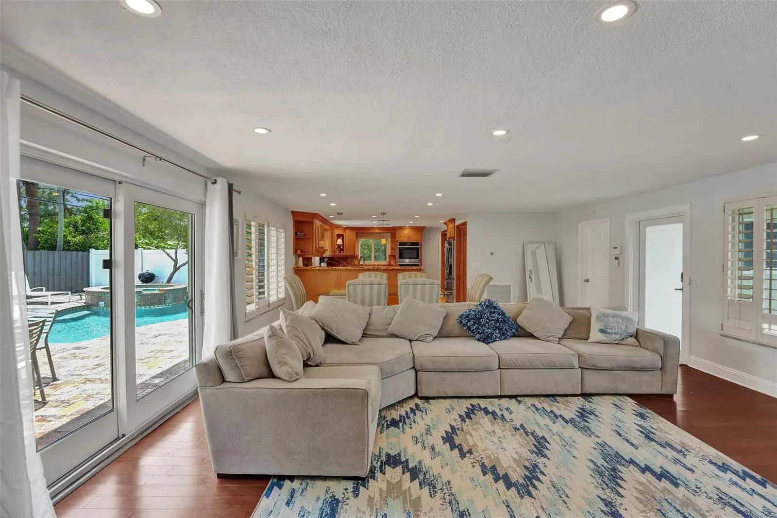 720 NW 29th Court, Wilton Manors FL 33311