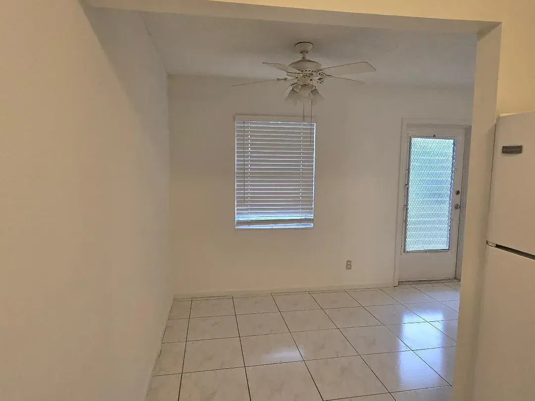 227 Kent N, West Palm Beach FL 33417