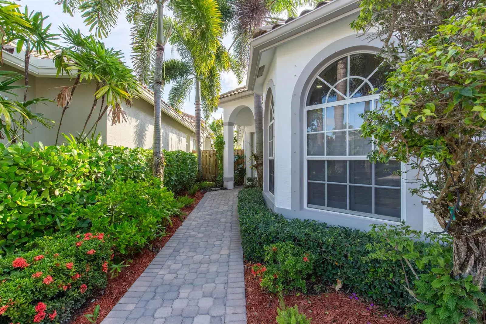2443 Players Court, Wellington FL 33414