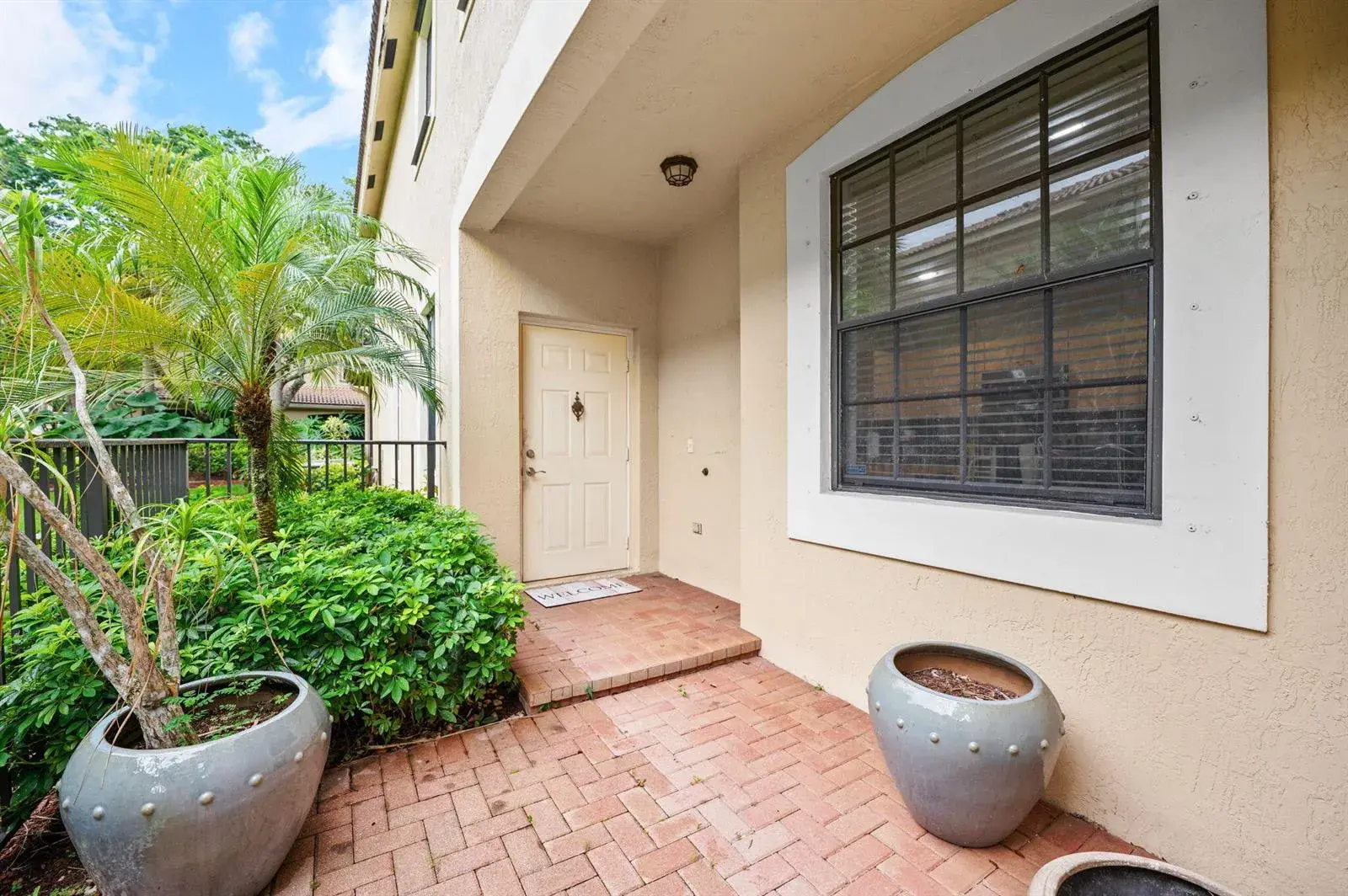 4212 Vineyard Circle, Weston FL 33332
