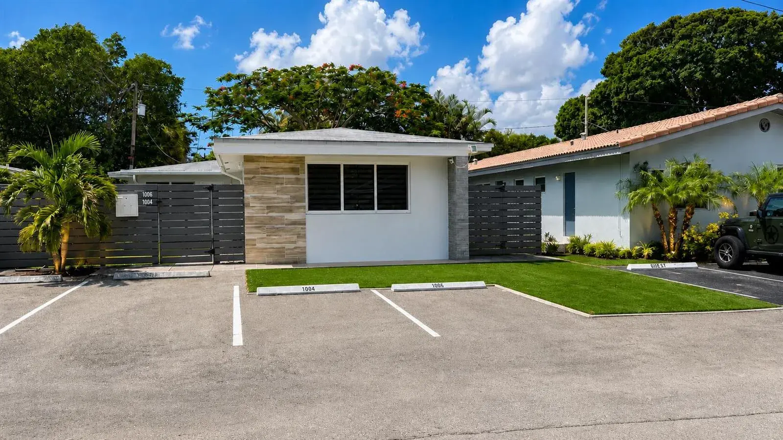 1004 NE 18th Street, Fort Lauderdale FL 33305