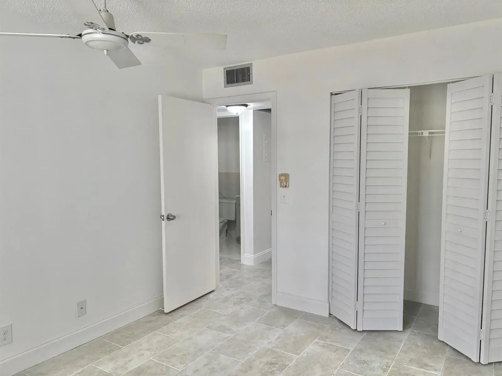239 Sussex L, West Palm Beach FL 33417