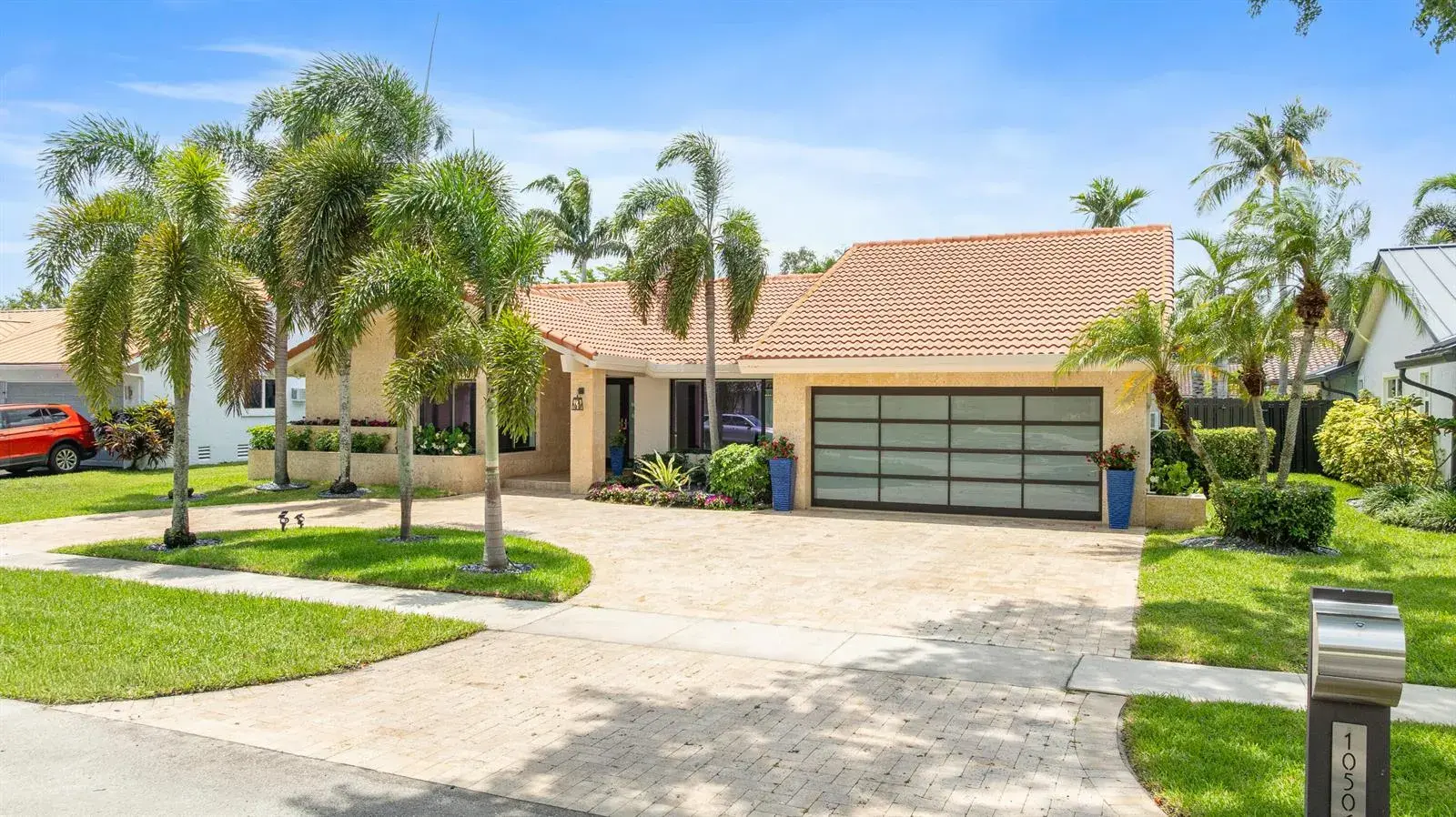 10506 NW 7th Court, Plantation FL 33324