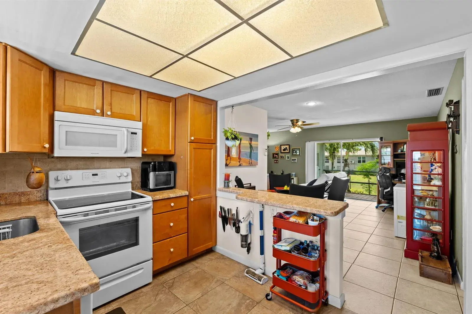 312 NE 17th Avenue # 203, Boynton Beach FL 33435