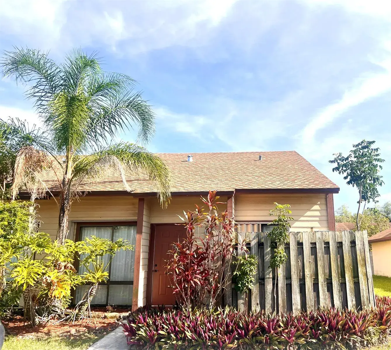 3 bedroom 2 bath for sale at 11150 NW 38th Street # 0, Sunrise FL 33351