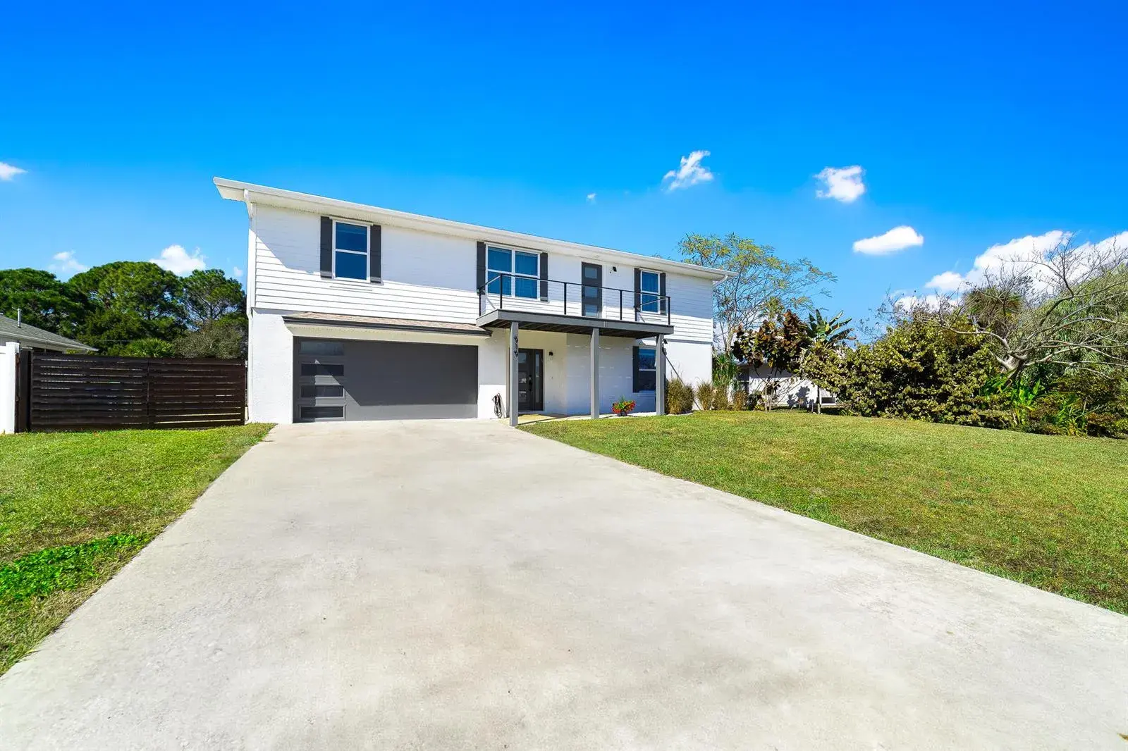 919 Landsdowne Drive, Sebastian FL 32958