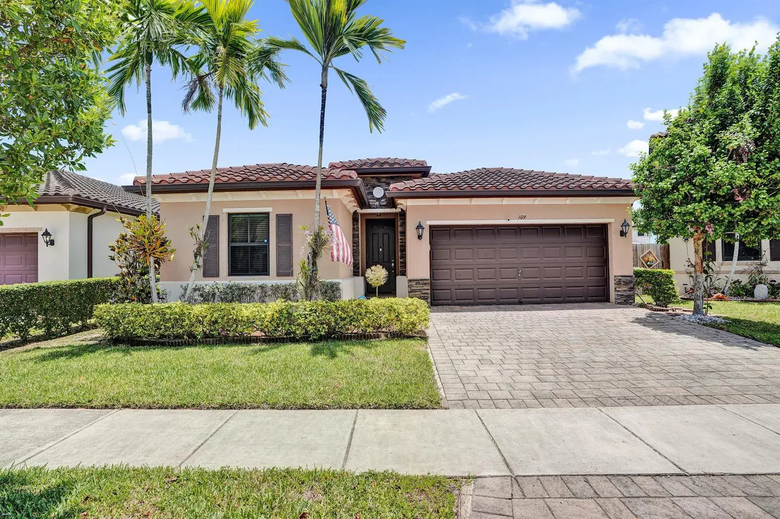 3 bedroom 3 bath for sale at 109 NE 26th Terrace, Homestead FL 33033
