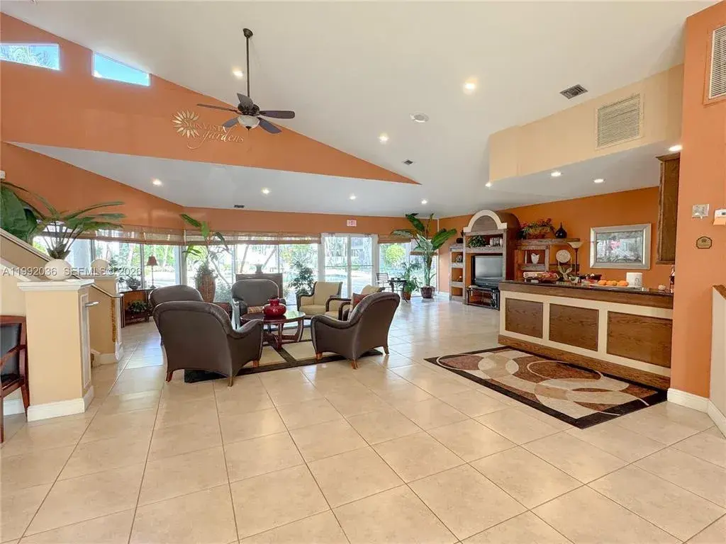 5672 Rock Island Road # 266, Tamarac FL 33319