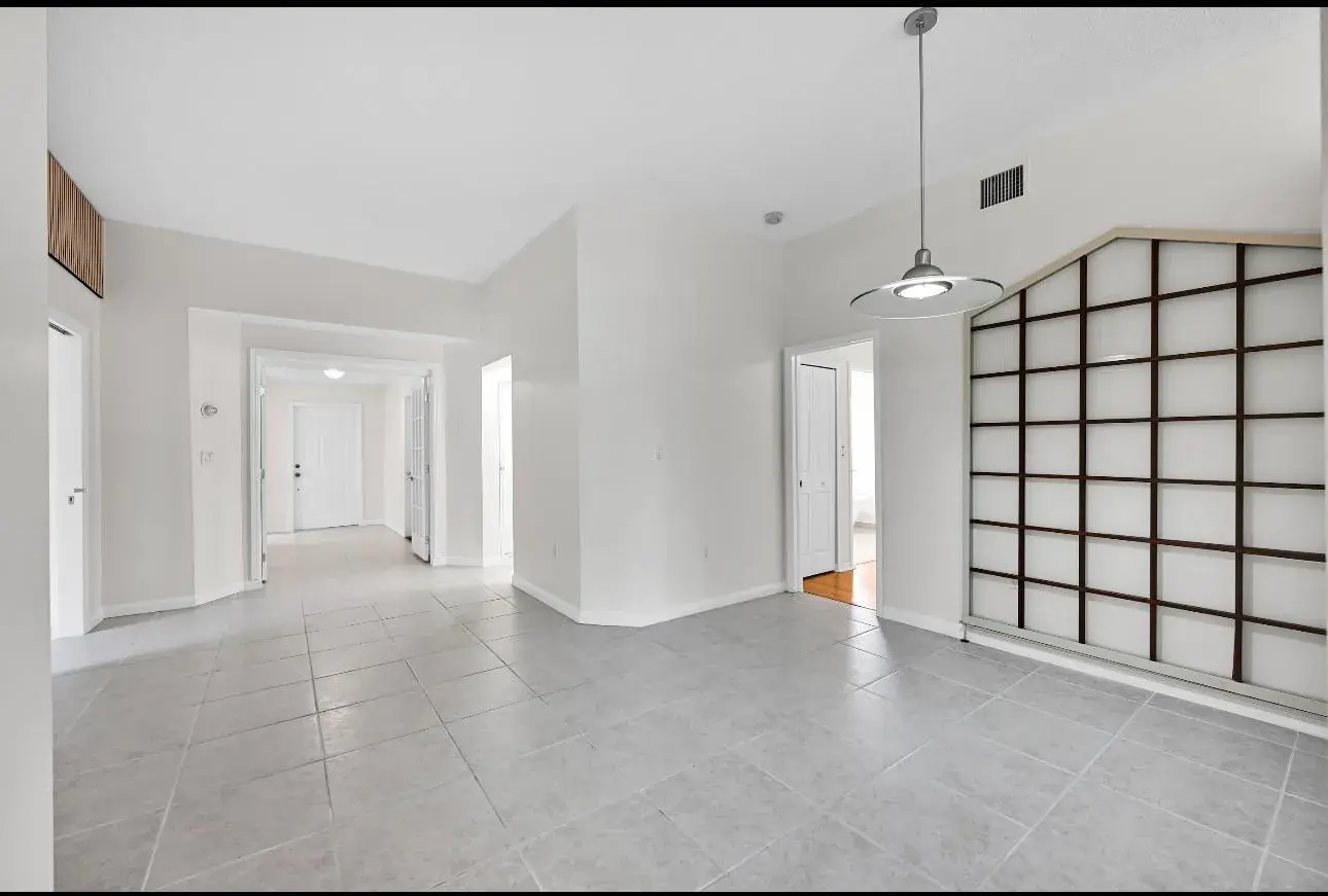 13761 N Garden Cove Circle, Davie FL 33325