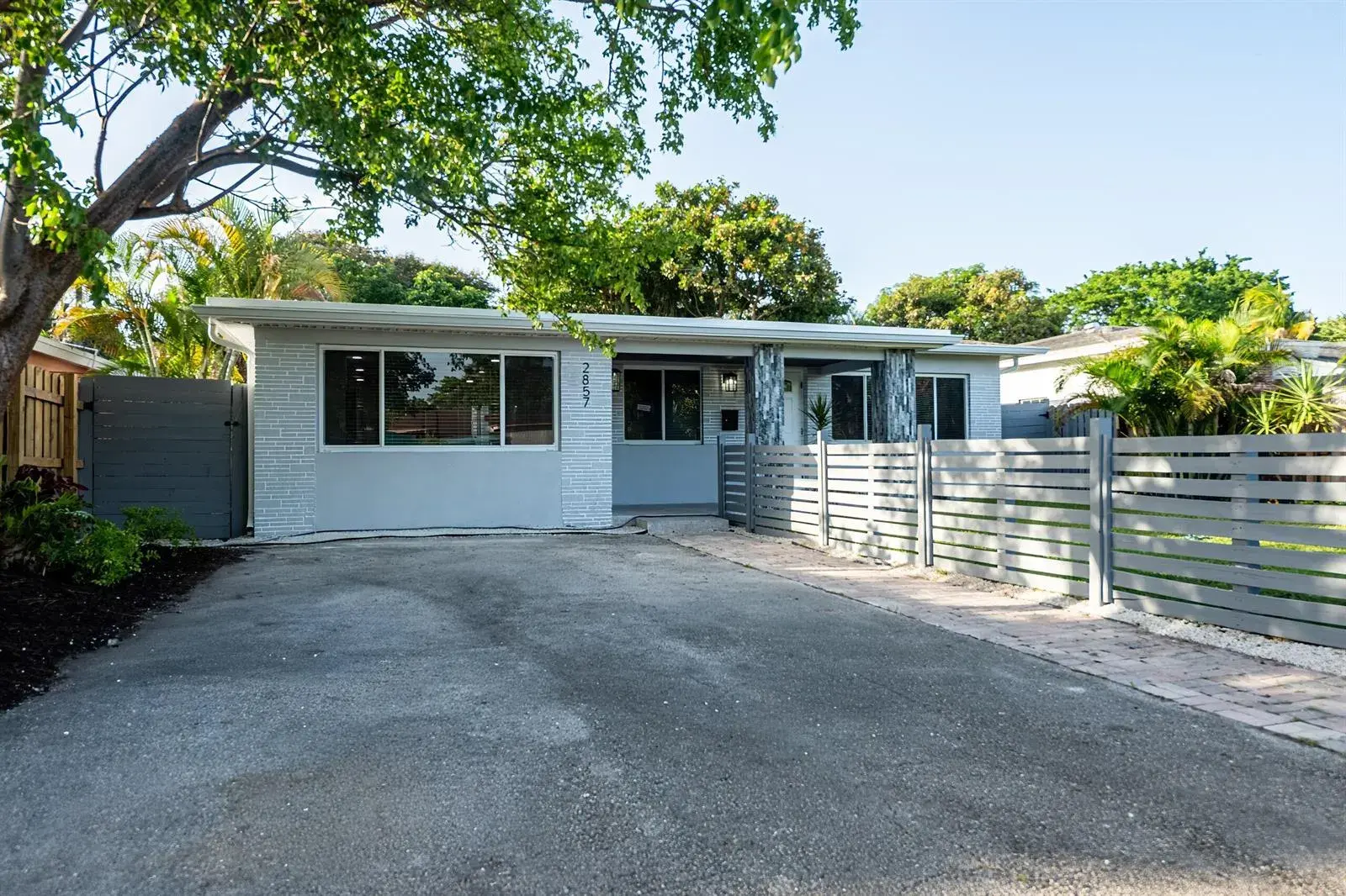 4 bedroom 2 bath for sale at 2857 Adams Street, Hollywood FL 33020
