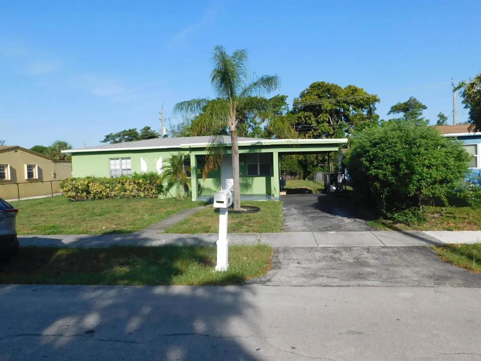 435 NW 30th Avenue, Fort Lauderdale FL 33311