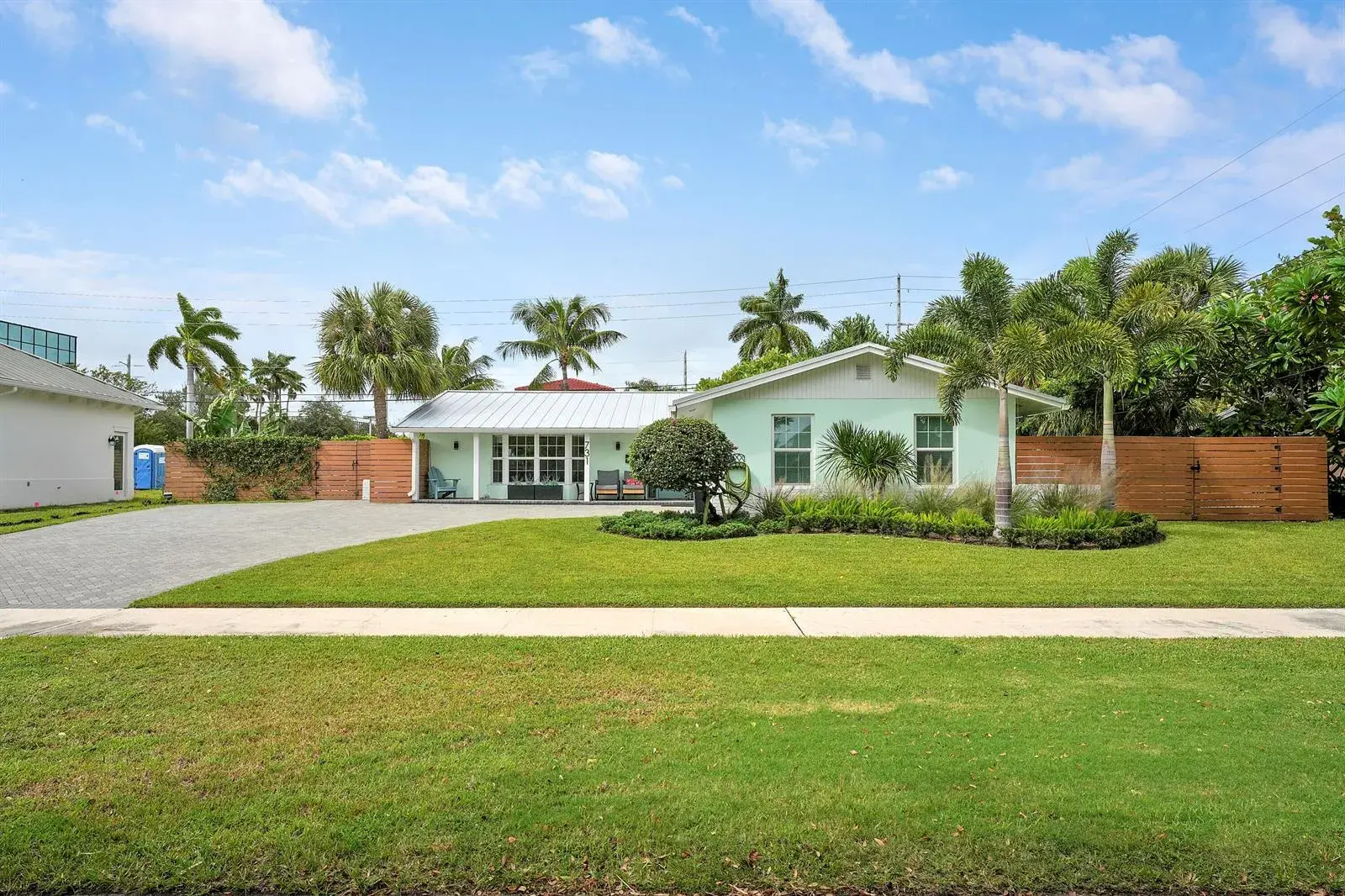 731 Cruiser Road S, North Palm Beach FL 33408