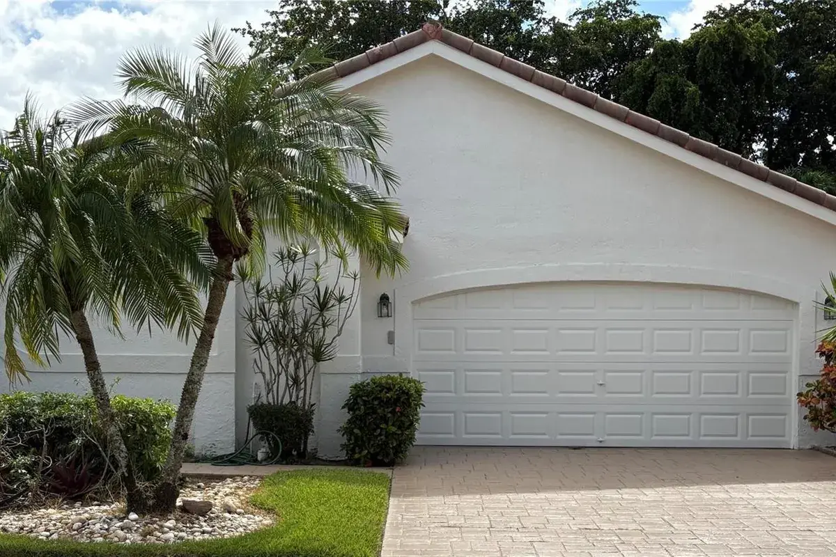 7744 Dundee Lane, Delray Beach FL 33446