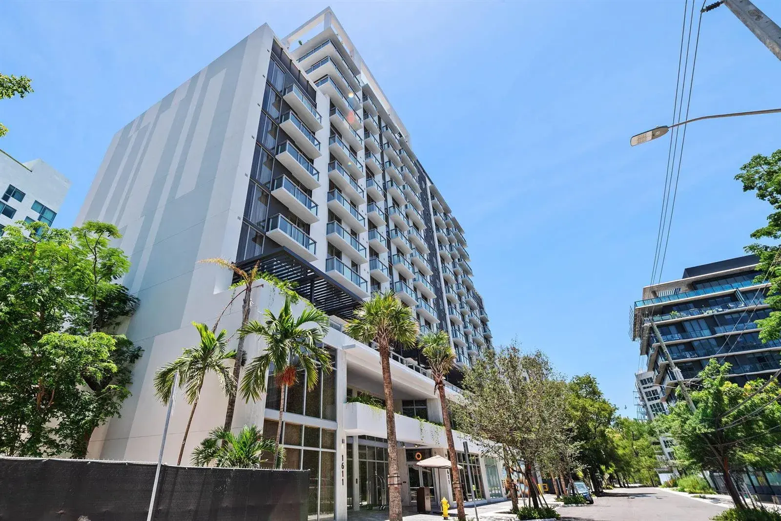 2 bedroom 2 bath Residential for sale at 1611 SW 2nd Avenue # 702, Miami FL 33129