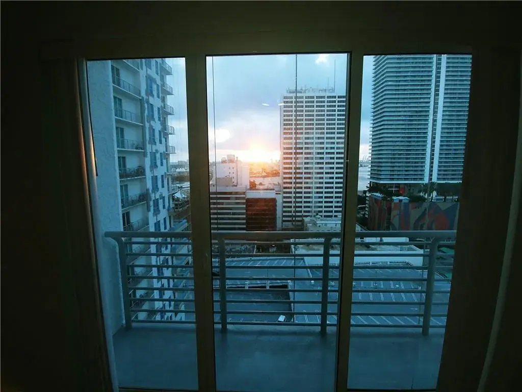 133 NE 2nd Avenue # 1812, Miami FL 33132