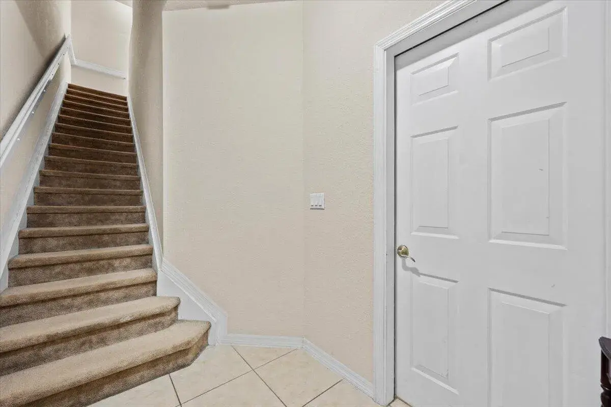335 E Thatch Palm Circle # 104, Jupiter FL 33458