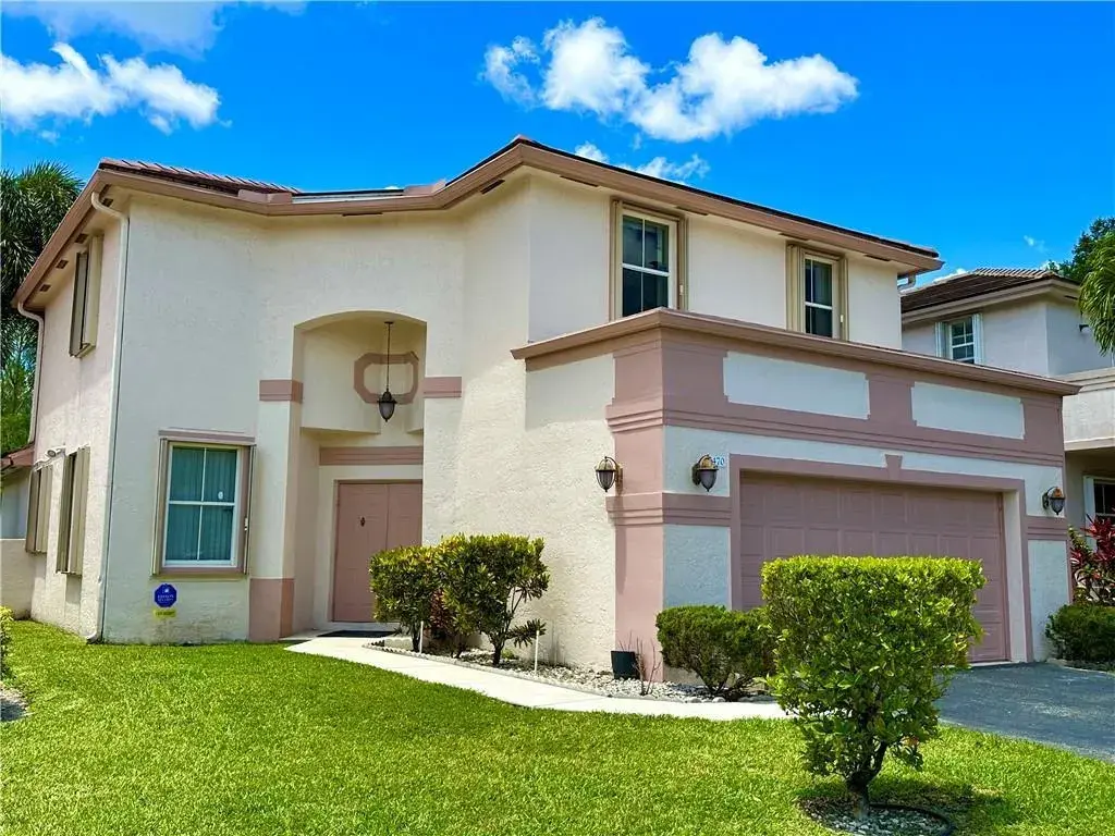 4 bedroom 2 bath for rent at 7470 NW 1st Place, Plantation FL 33317