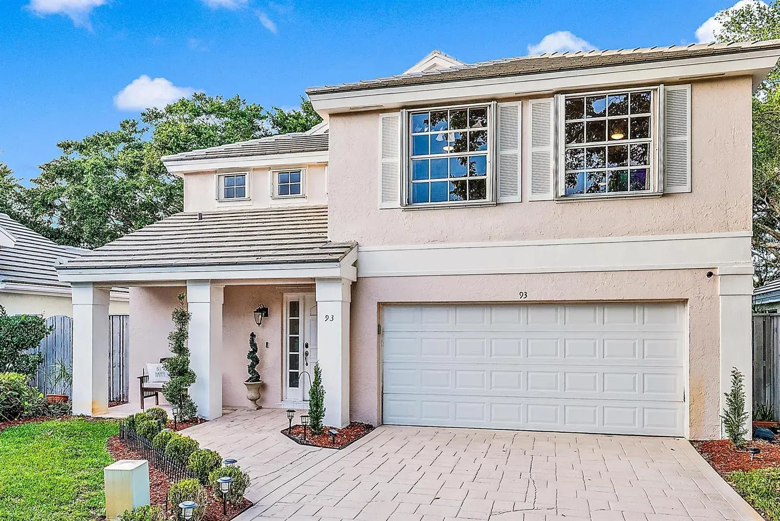 93 Admirals Court, Palm Beach Gardens FL 33418