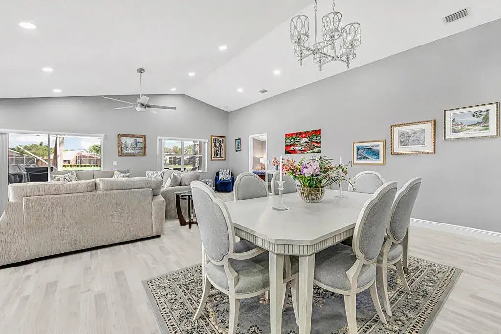 8075 Duomo Circle, Boynton Beach FL 33472