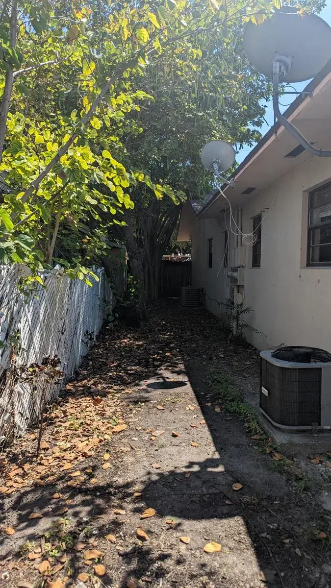 1944 Taft Street, Hollywood FL 33020