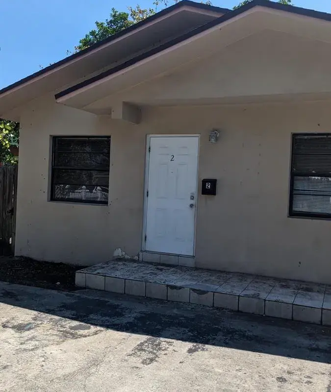 1944 Taft Street, Hollywood FL 33020