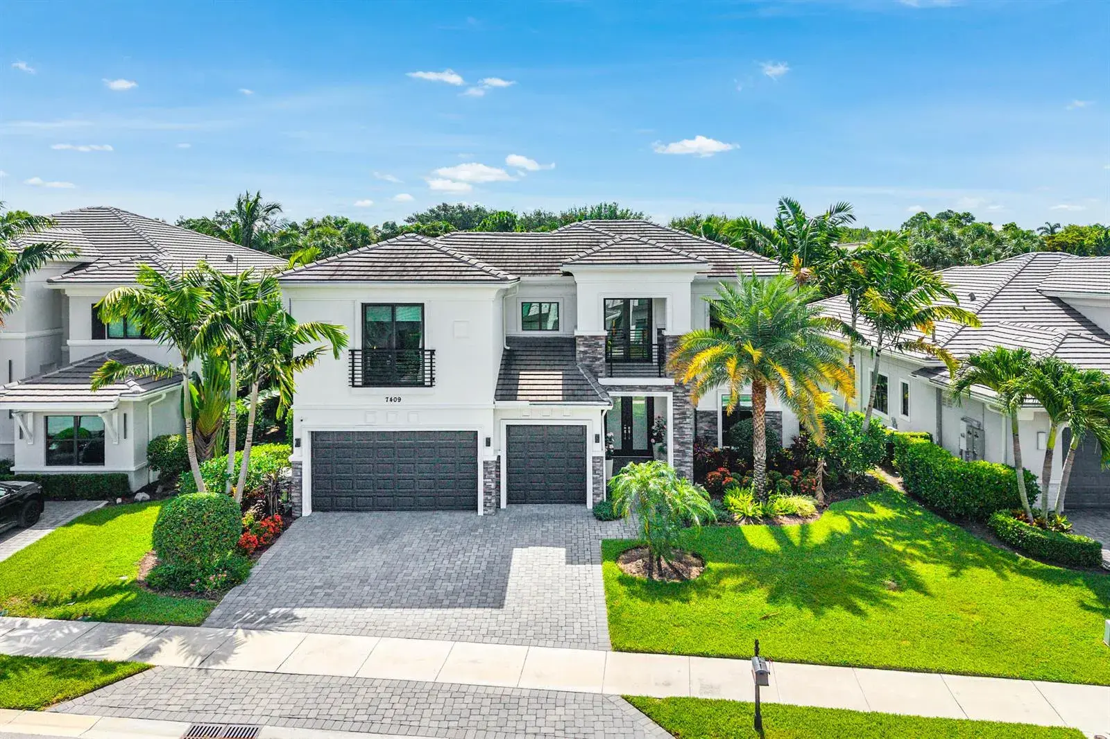 5 bedroom 6 bath for sale at 7409 NW 25th Terrace, Boca Raton FL 33496