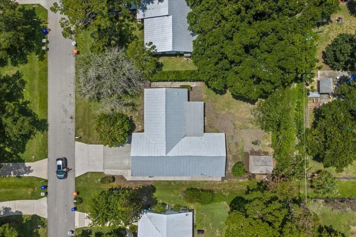 145 21st Avenue, Vero Beach FL 32962