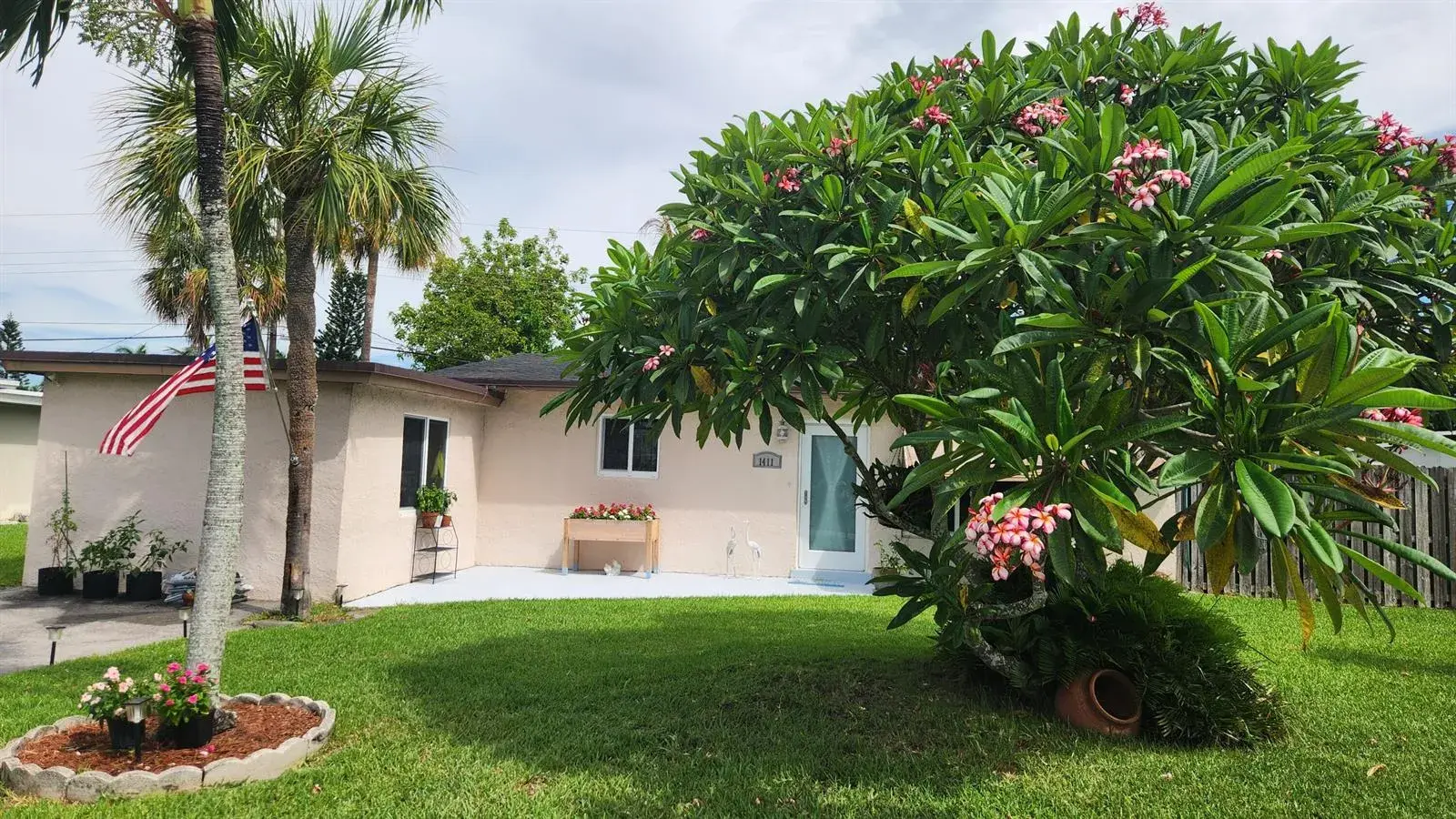 3 bedroom 2 bath for sale at 1411 W River Drive, Margate FL 33063