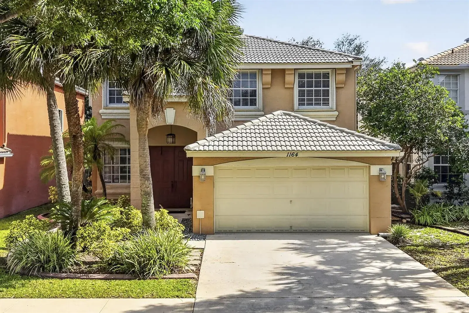 4 bedroom 2 bath for sale at 1164 Oakwater Drive, Royal Palm Beach FL 33411