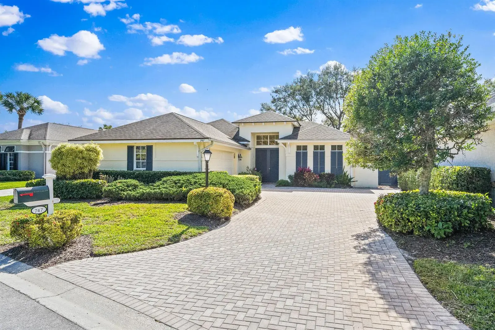 747 Hampton Woods Lane SW, Vero Beach FL 32962
