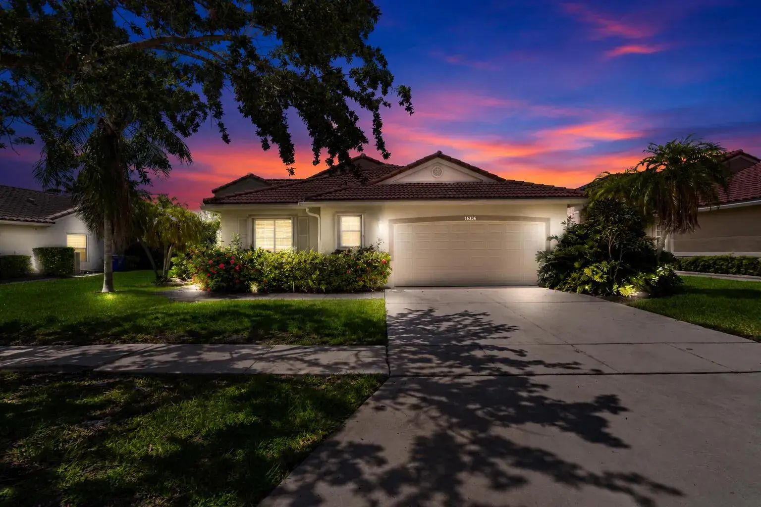3 bedroom 2 bath for sale at 16358 SW 8th Street, Pembroke Pines FL 33027