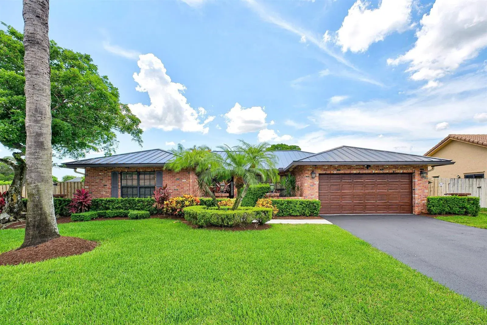 4 bedroom 2 bath for sale at 21155 Shady Vista Lane, Boca Raton FL 33428