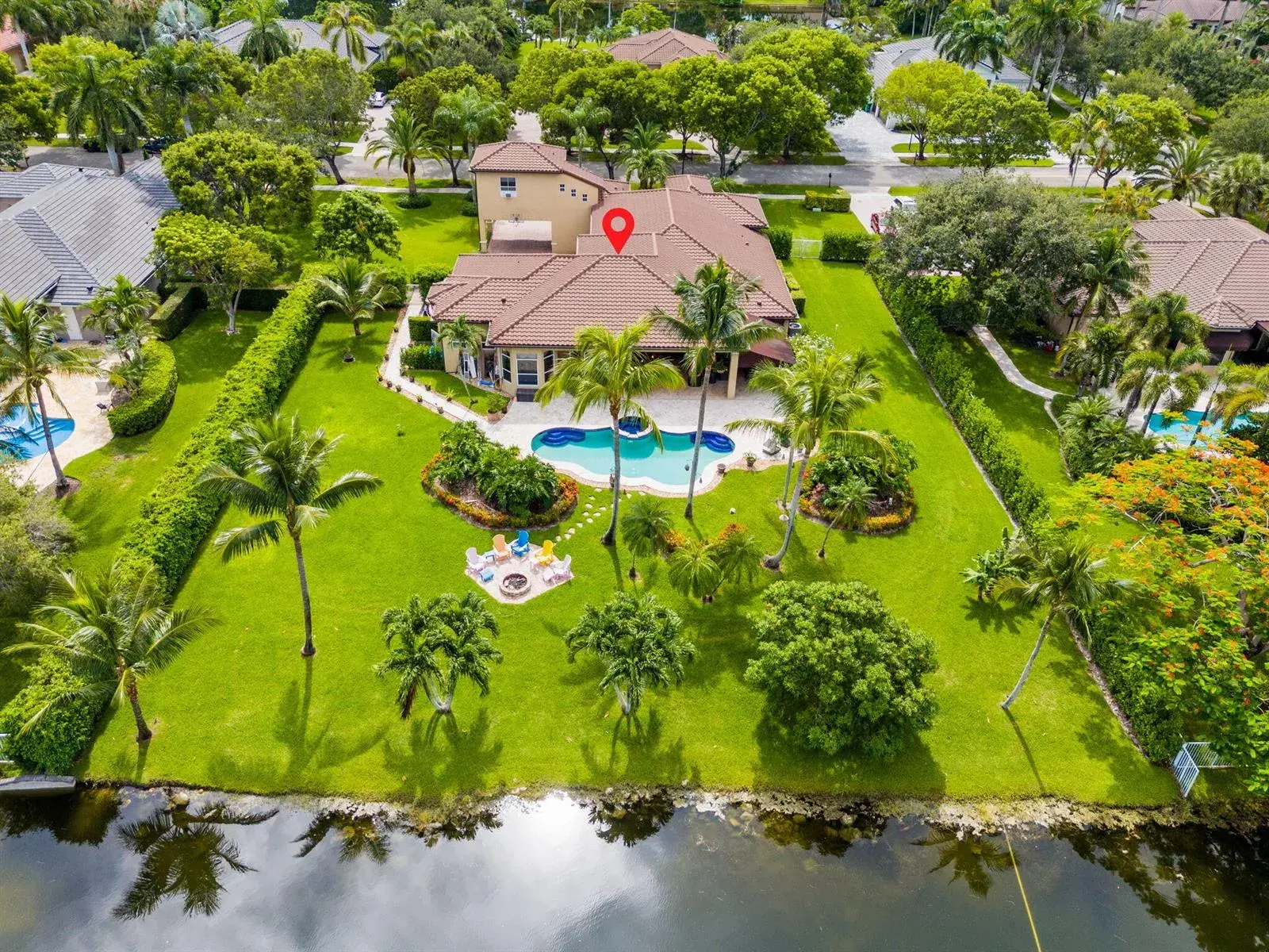 6 bedroom 5 bath for sale at 3263 SW 138th Way, Davie FL 33330