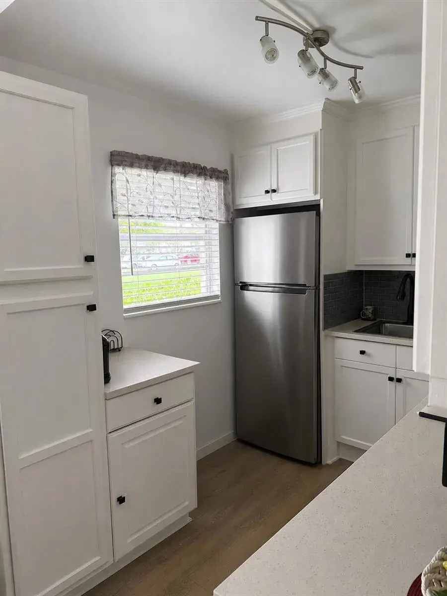 256 Preston G, Boca Raton FL 33434