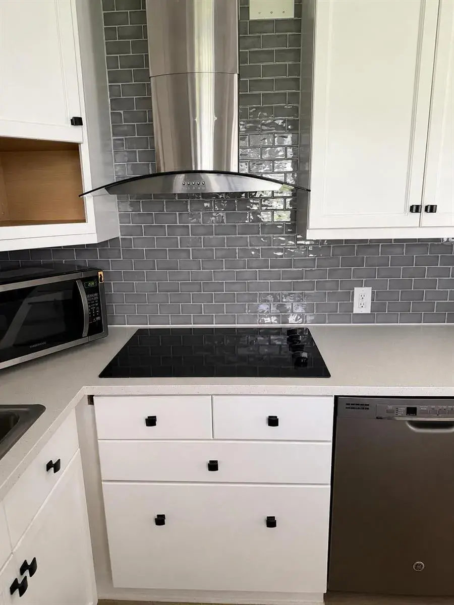 256 Preston G, Boca Raton FL 33434