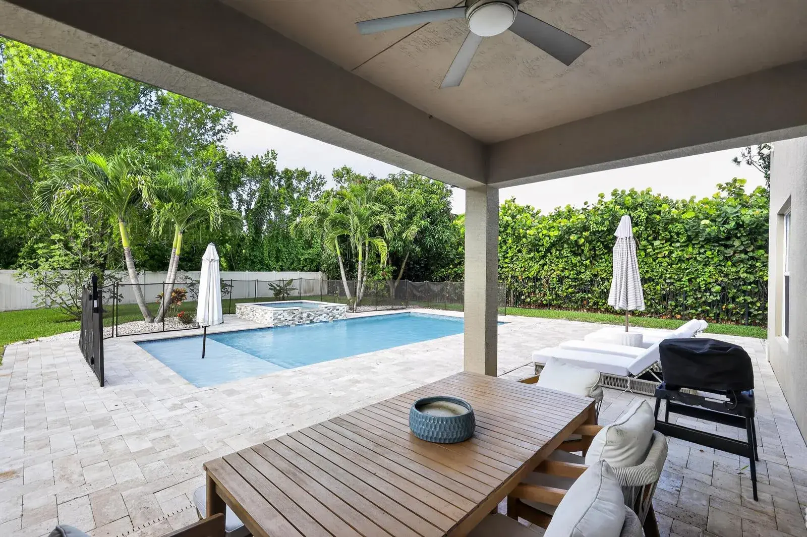 7050 Limestone Cay Road, FL 33458