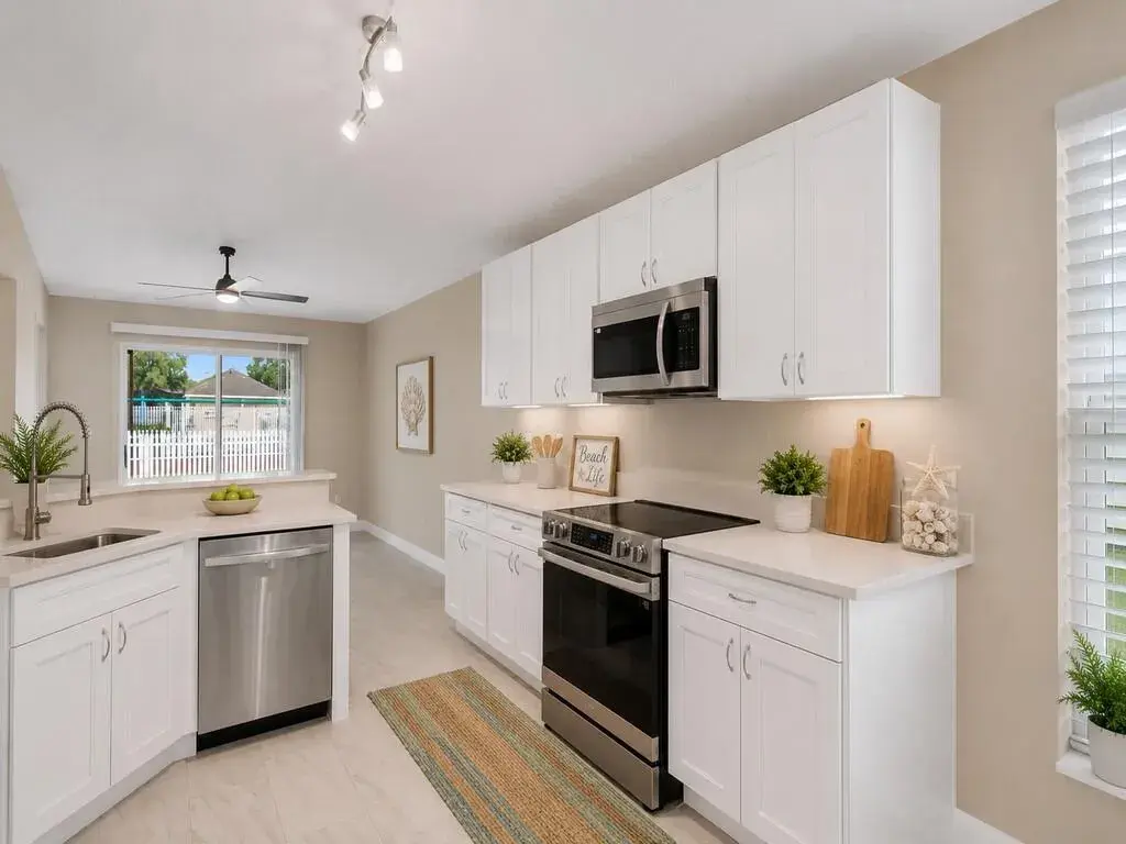962 E 13th Square, Vero Beach FL 32960