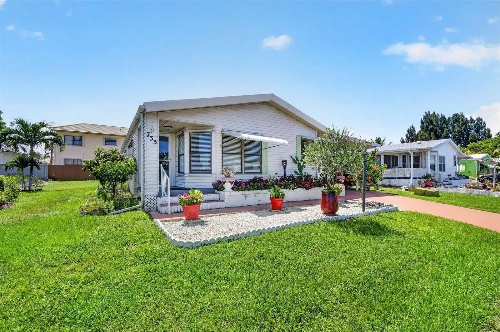 733 Sunny S Avenue, Boynton Beach FL 33436