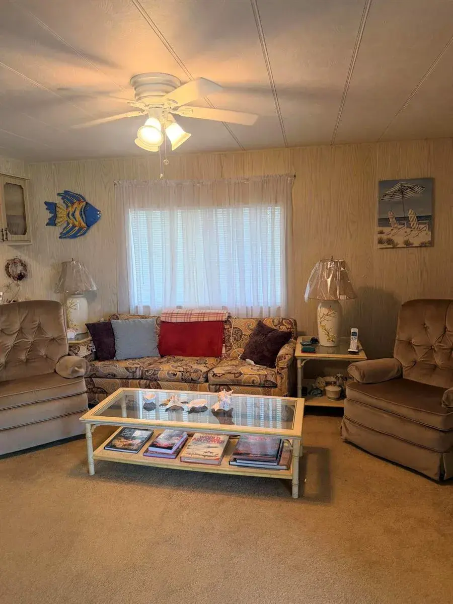 3 bedroom 2 bath for sale at 5603 Lagoon Drive, Dania Beach FL 33312